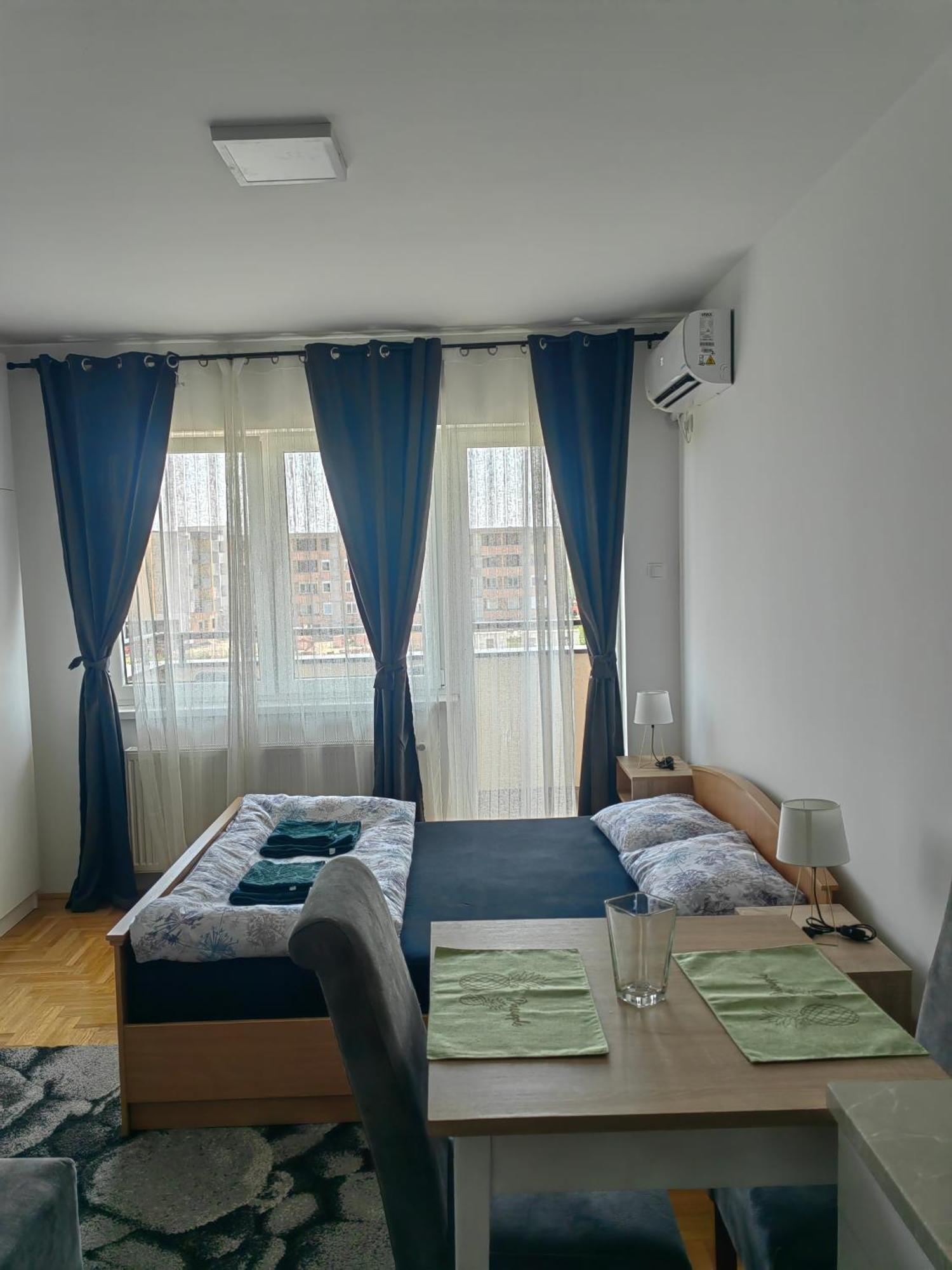 Road Warriors Apartment Subotica Eksteriør billede